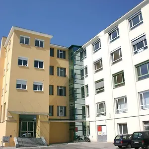 Ostello Workbase