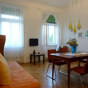 Aparthotel Maximillian, Vienna